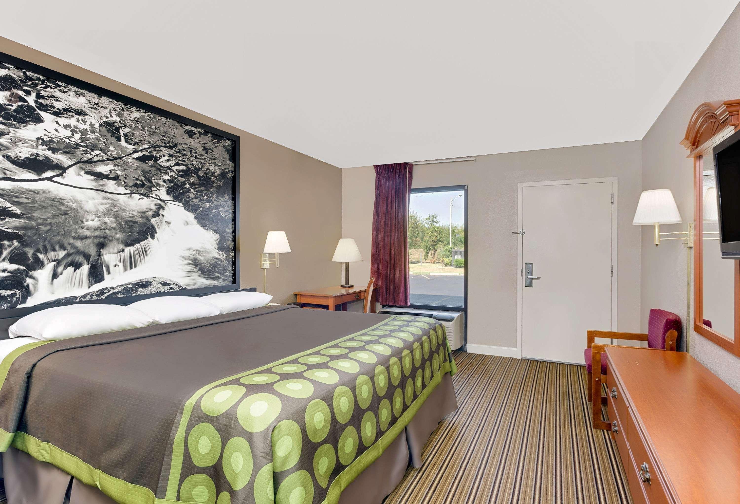 Super 8 By Wyndham Athens Motel Buitenkant foto