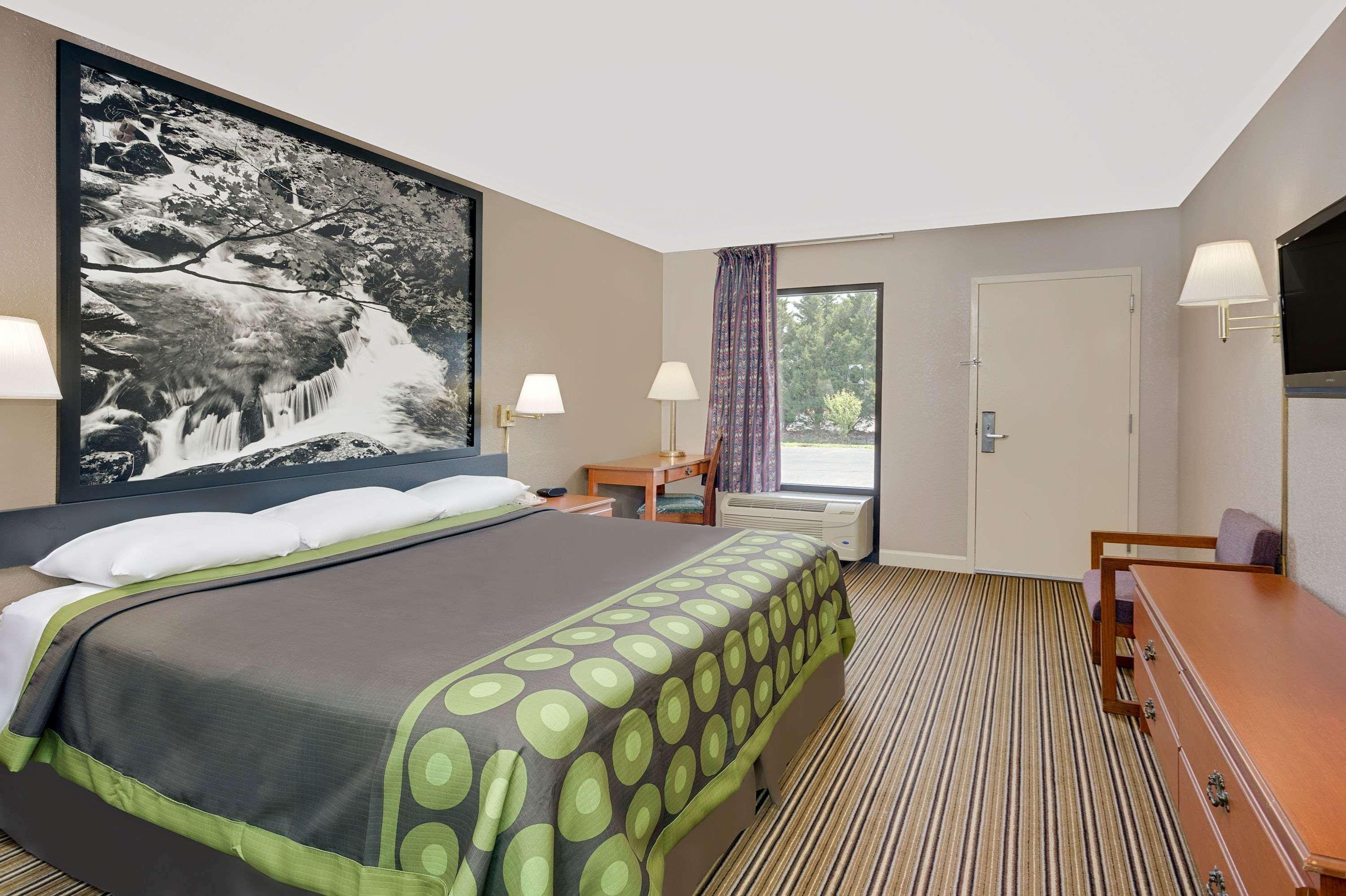 Super 8 By Wyndham Athens Motel Buitenkant foto